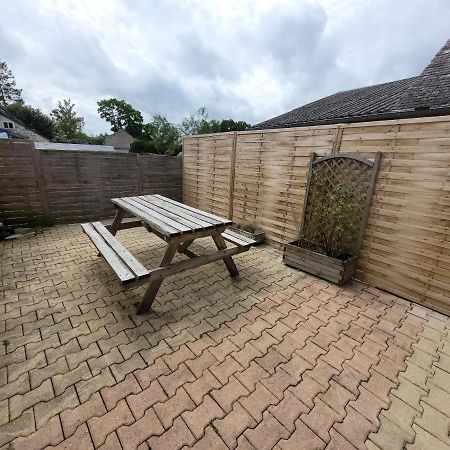 Beau Chalet 6 Personnes Avec Jacuzzi Tilly-sur-Seulles Exteriör bild